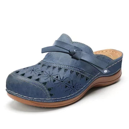 Damen Clogs mit kunstvollen Durchbrüchen und bequemer Sohle Stalluxe