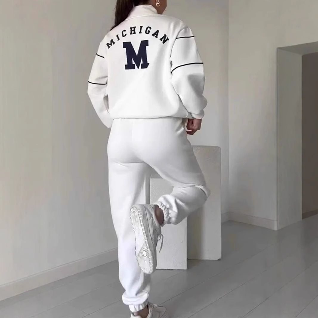 Damen sportlicher Lounge-Anzug mit hohem Kragen und elastischem Bund Stalluxe
