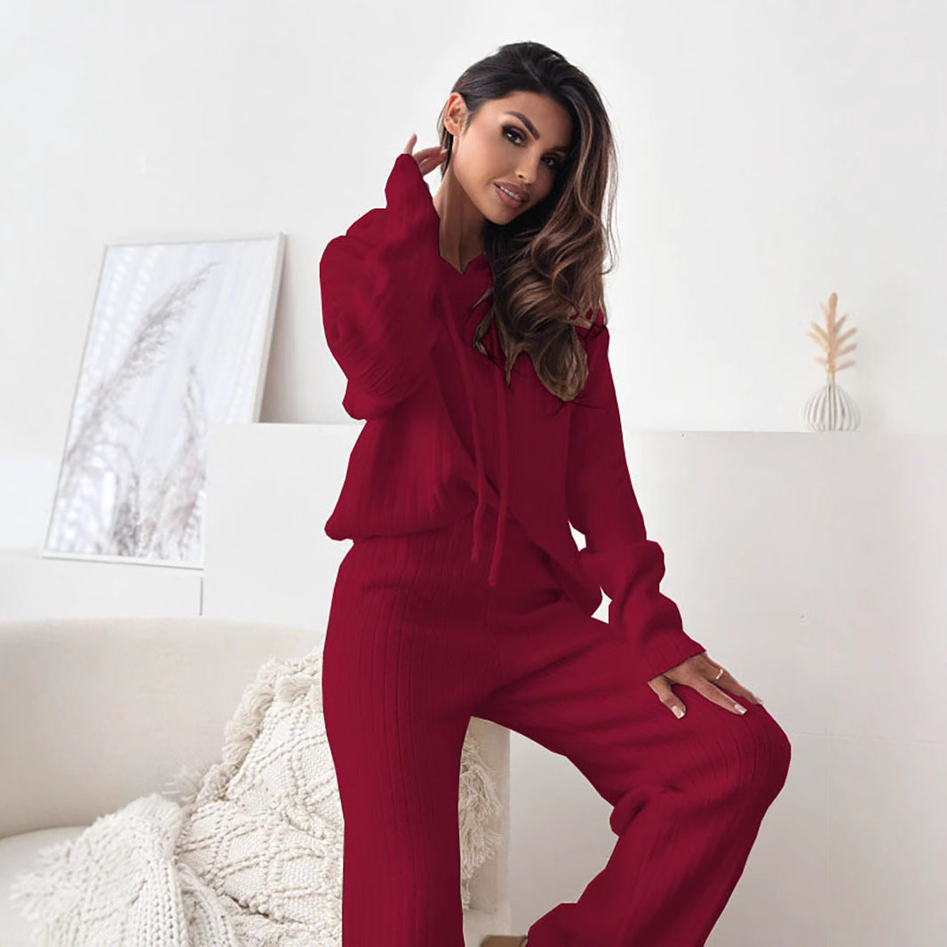 Damen Strickanzug mit Kapuze und weichem Material Stalluxe