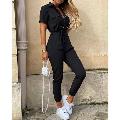 Damen Eleganter Jumpsuit mit Knopfdetails und taillierbarem Schnitt Stalluxe