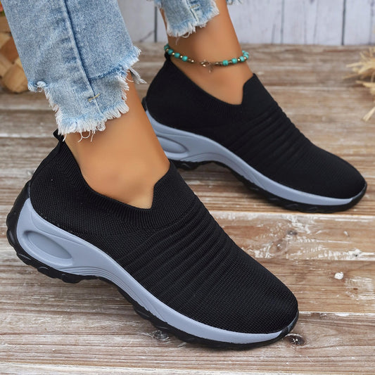 Damen Atmungsaktive Slip-On Sneakers mit elastischem Einsatz Stalluxe