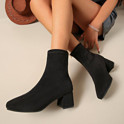 Damen Komfortable Blockabsatz-Stiefeletten aus weichem Wildleder Stalluxe