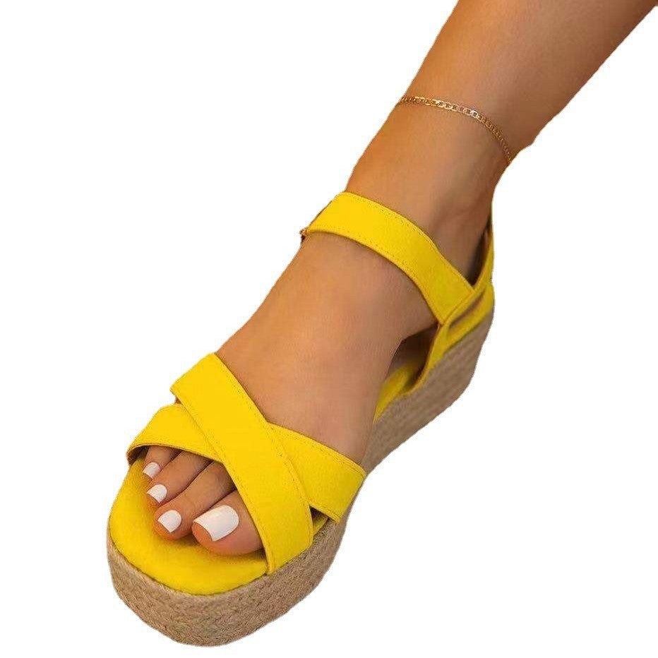 Damen Wedge-Sandaletten mit komfortablem Fußbett und elastischen Riemen Stalluxe