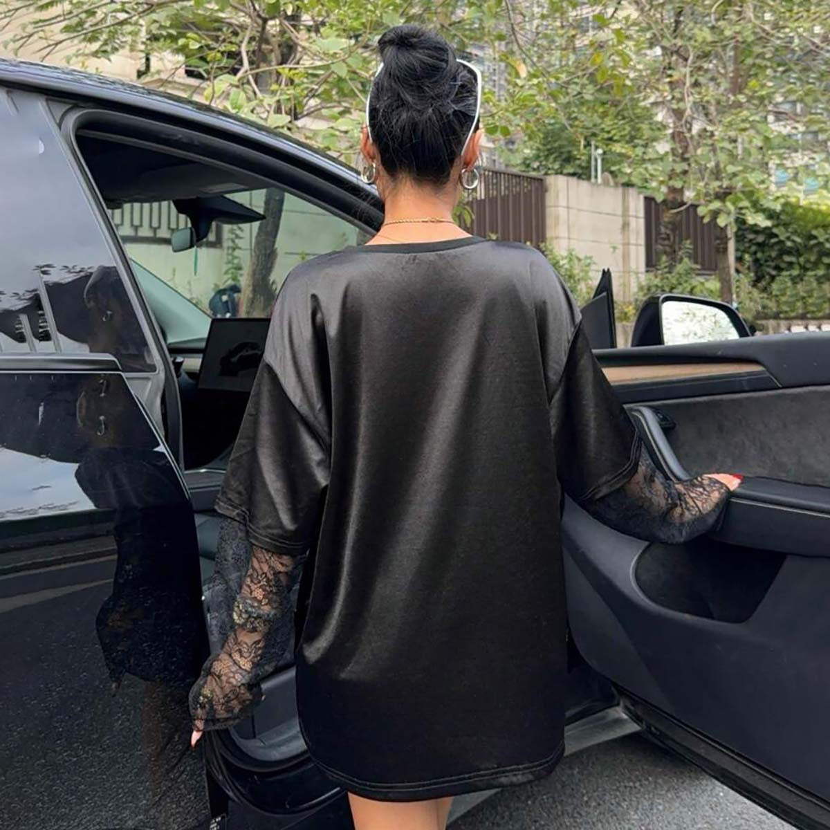 Damen Streetstyle Oversized T-Shirt mit Lace-Ärmeln Stalluxe