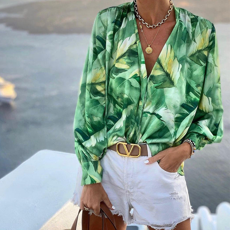 Damen Chice Bluse mit floralem Muster und modischem V-Ausschnitt Stalluxe