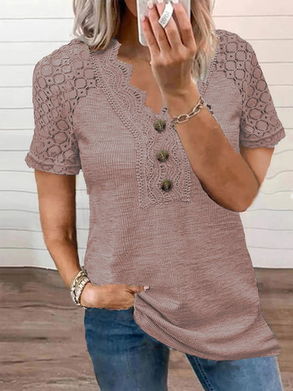 Damen elegantes Oberteil mit Spitzenärmeln und raffinierten Knopfdetails Stalluxe
