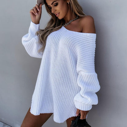 Damen Oversize Strickkleid mit weitem Rundhalsausschnitt und lässiger Passform Stalluxe