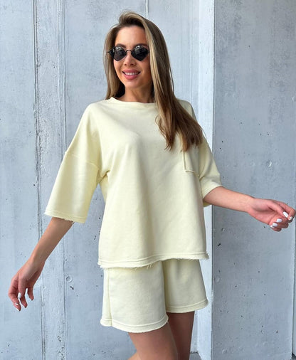 Damen lässiges Lounge-Set aus atmungsaktivem Material mit oversized T-Shirt und Shorts Stalluxe