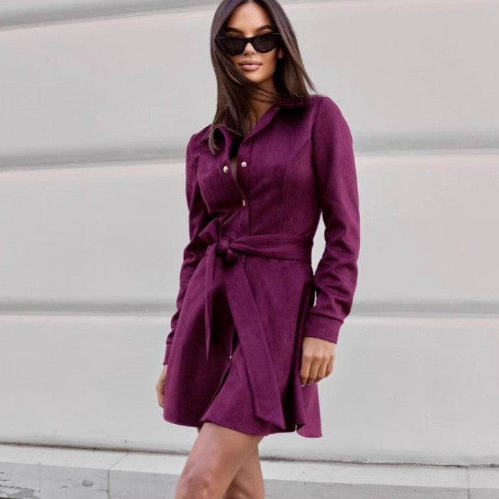 Damen Elegantes Hemdblusenkleid mit Taillengürtel und Knopfdetails Stalluxe
