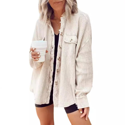 Damen Lässige Waffle-Strickjacke mit praktischen Taschen und Knopfdetails Stalluxe