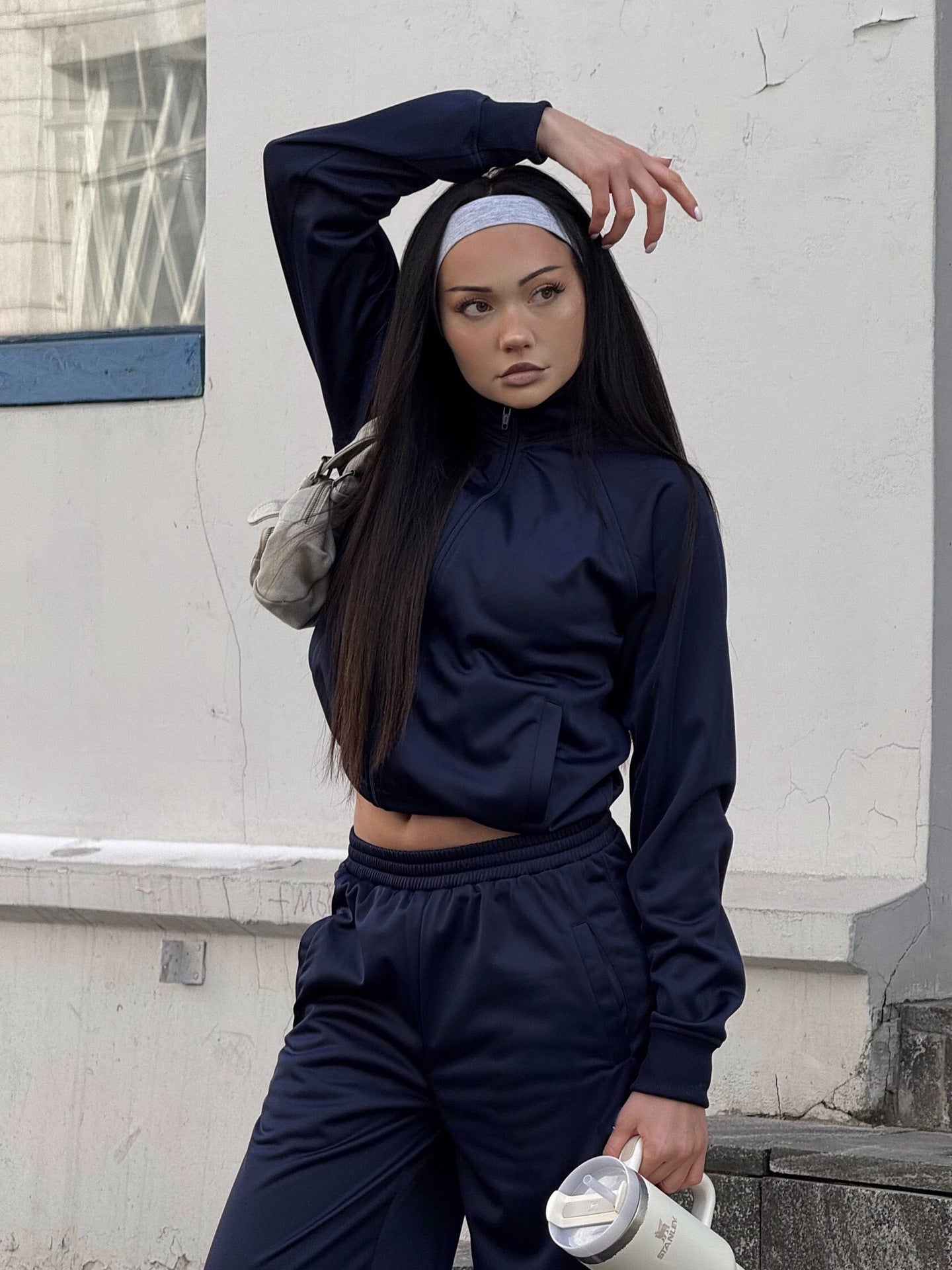 Damen sportliche Trainingsjacke und passende Hose mit hoher Taille Stalluxe