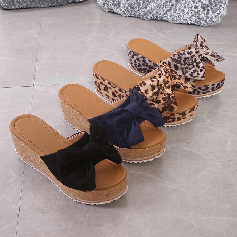Damen Wedge-Pantoletten mit dekorativem Schleifen-Detail und Kork-Sohlen Stalluxe