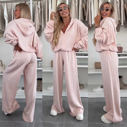 Damen luxuriöser Kapuzenanzug aus weichem Fleece Stalluxe