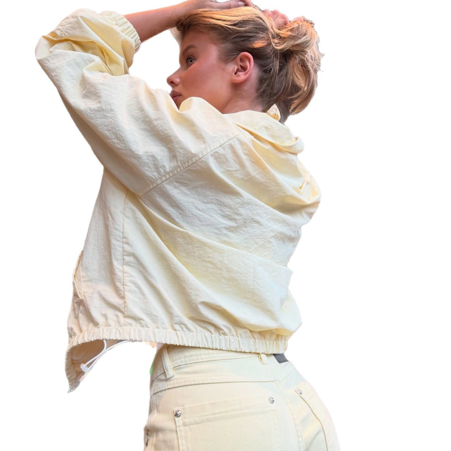 Damen Sportliche Übergangsjacke mit luftigen Einsätzen und praktischen Taschen Stalluxe