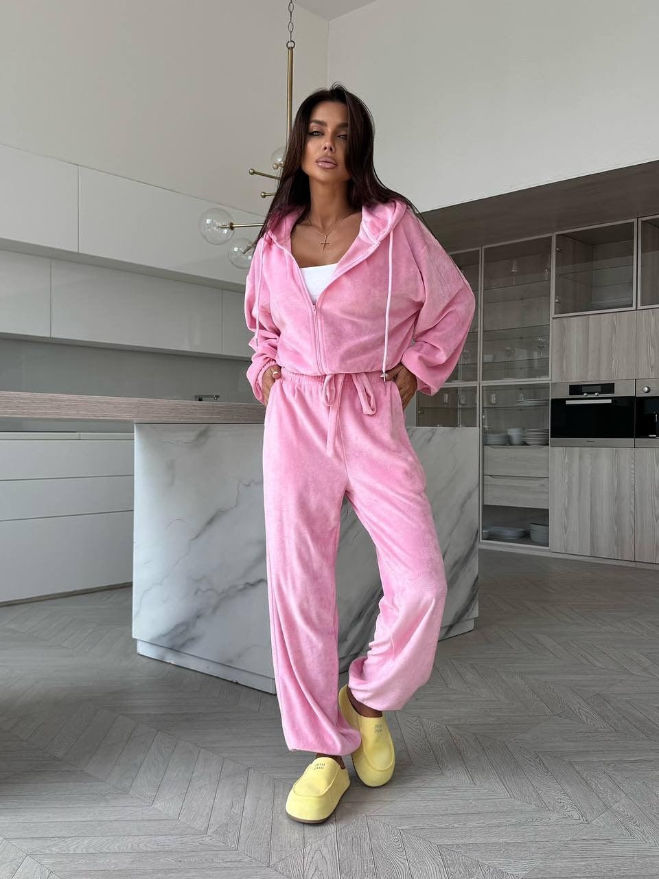Damen bequemer Fleece-Jogginganzug mit modischem Schnitt und elastischem Bund Stalluxe
