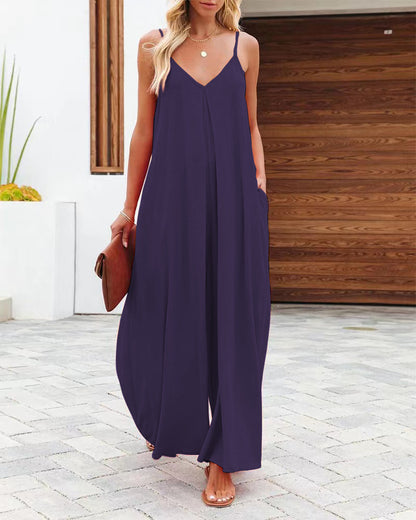 Damen Smarter Jumpsuit mit tiefem V-Ausschnitt und Seitentaschen Stalluxe