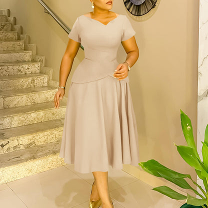 Damen Elegantes Maxikleid mit tailliertem Oberteil und fließendem Rock Stalluxe