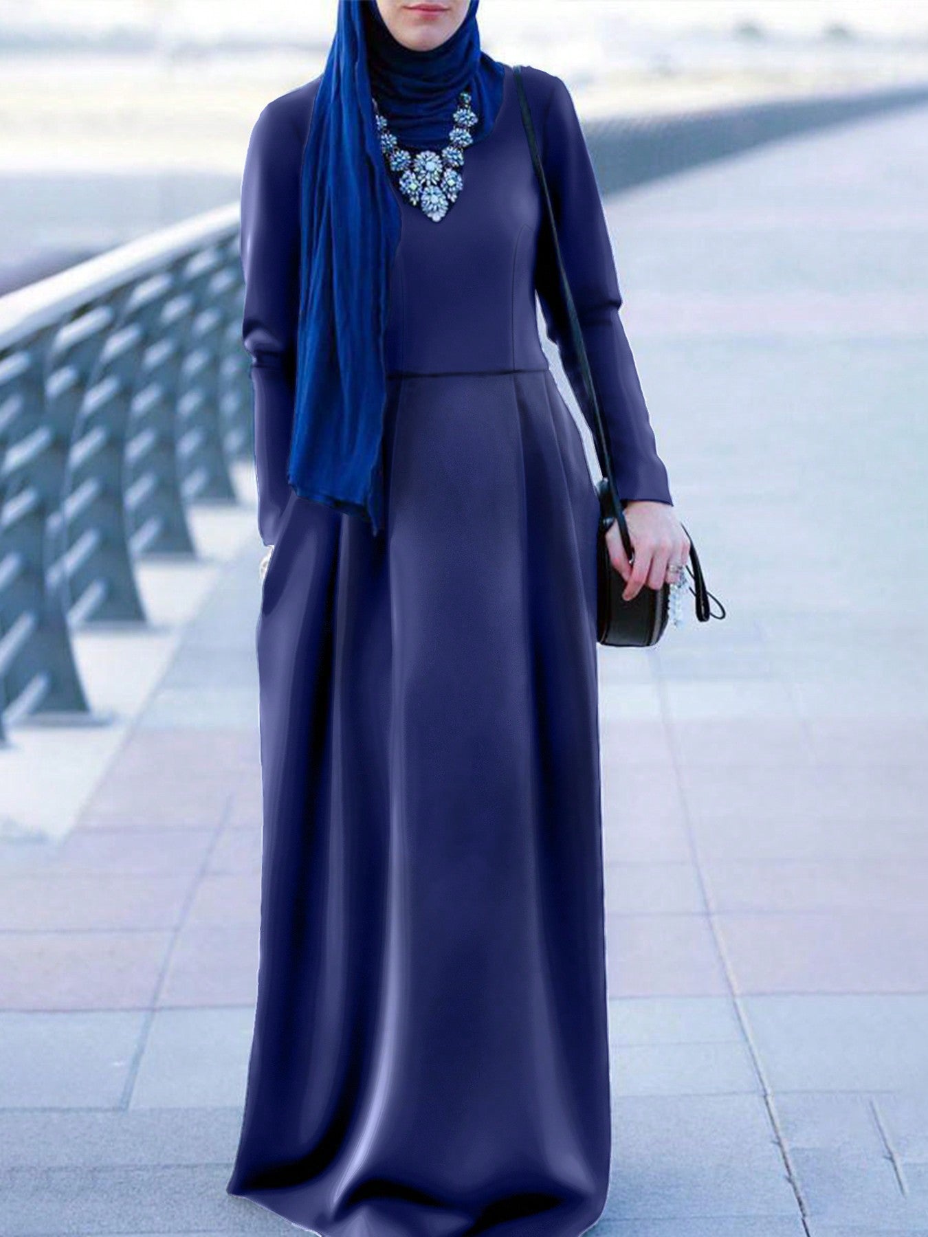 Damen Elegantes Maxikleid mit langem Arm und fließendem Schnitt Stalluxe