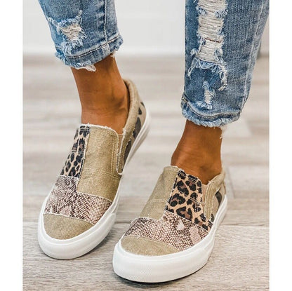 Damen Slip-On Sneakers mit trendiger Tierfell-Optik und flexibler Sohle Stalluxe