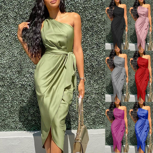 Damen Elegantes Wickelkleid mit asymmetrischem Schnitt und Taillengürtel Stalluxe