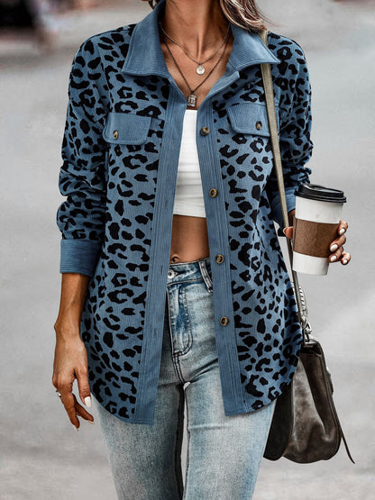 Damen Freizeitjacke mit strukturiertem Leopardenmuster und praktischen Taschen Stalluxe