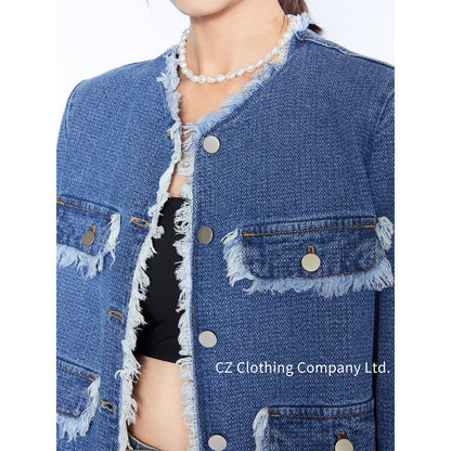 Damen Jeansjacke mit fransigen Details und eleganten Knopfverschlüssen Stalluxe