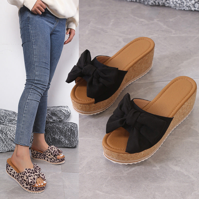 Damen Wedge-Pantoletten mit dekorativem Schleifen-Detail und Kork-Sohlen Stalluxe