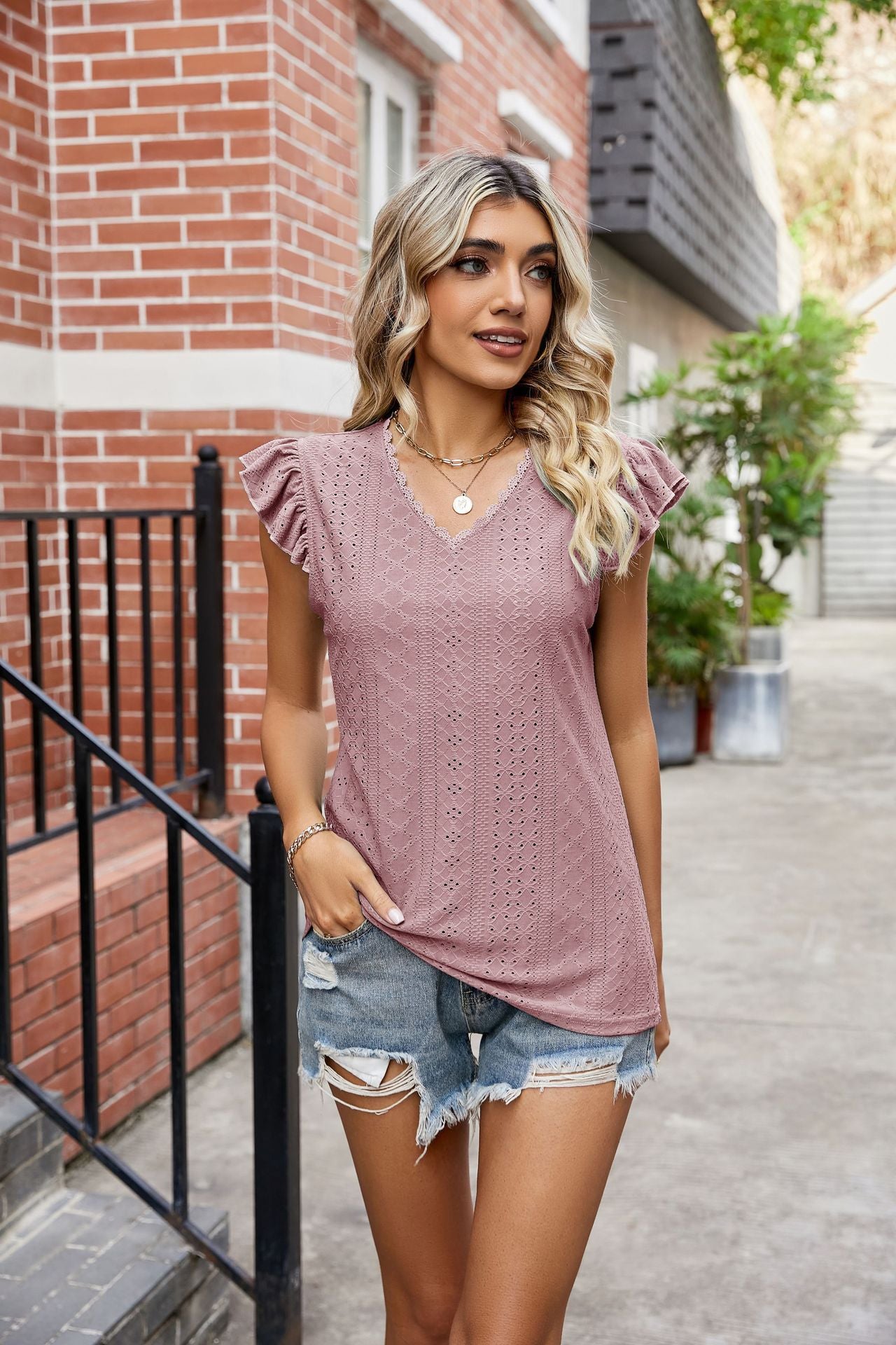 Damen Elegantes Freizeitoberteil mit verspielten Rüschendetails Stalluxe