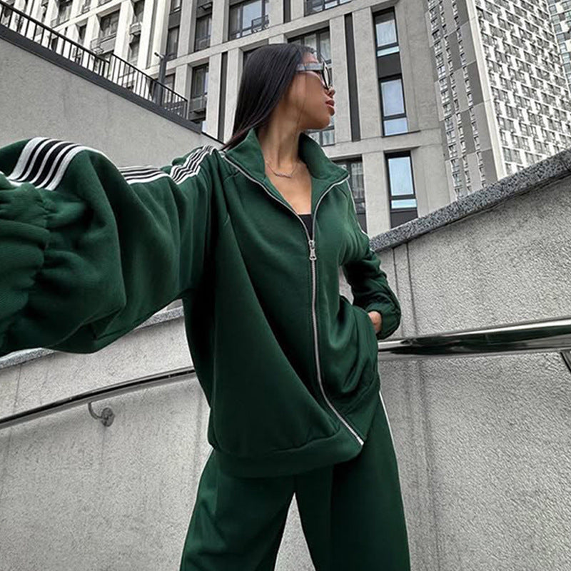 Damen modisches Fleece-Loungewear-Set mit hohem Kragen und praktischen Taschen Stalluxe