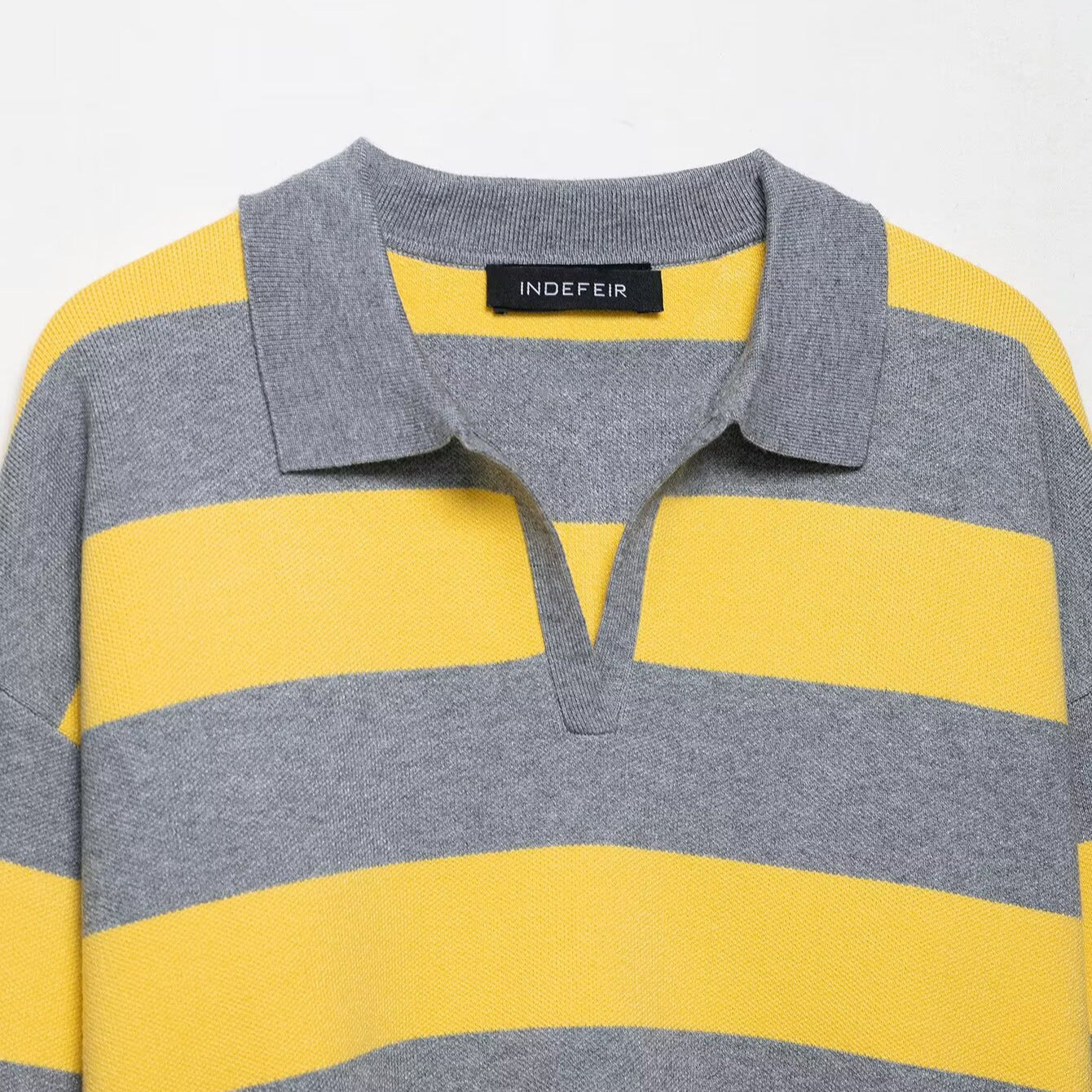 Damen modischer Poloshirt-Pullover mit breiten Streifen und kurzen Ärmeln Stalluxe