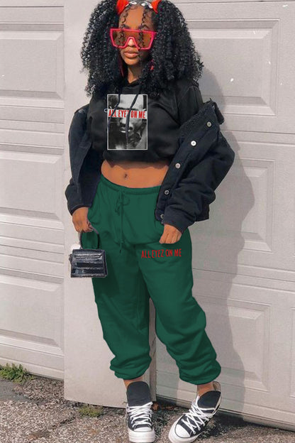 Damen Hoodie und Jogginghose Set mit auffälligem Grafikdruck und modernem Schnitt Stalluxe