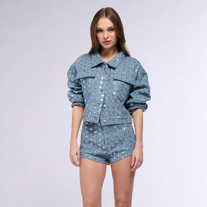 Damen Crop-Jeanjacke mit funkelndem Sternmuster und passender Short Stalluxe