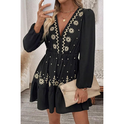 Damen Minikleid mit floralem Bestickungsdetail und Taillengürtel Stalluxe