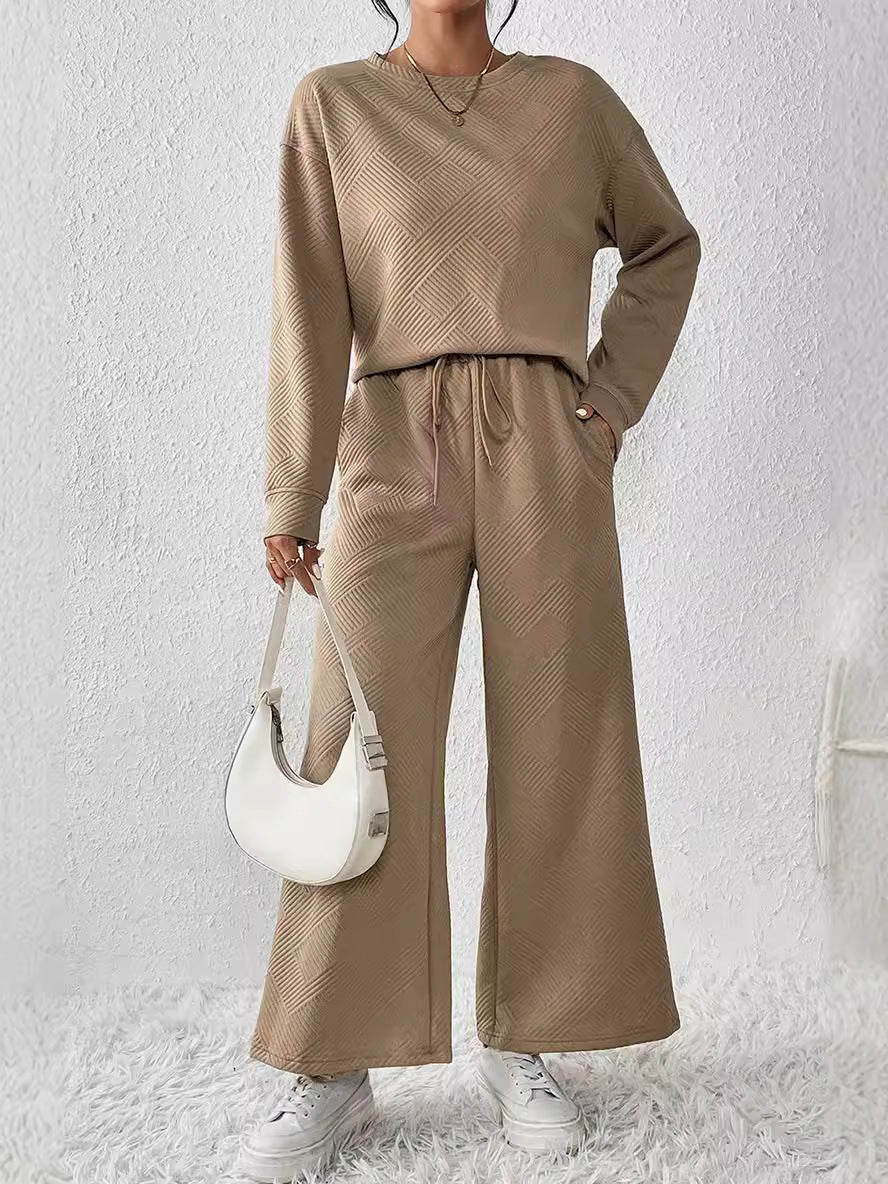 Damen Lounge-Outfit mit elegantem Strukturmuster Stalluxe