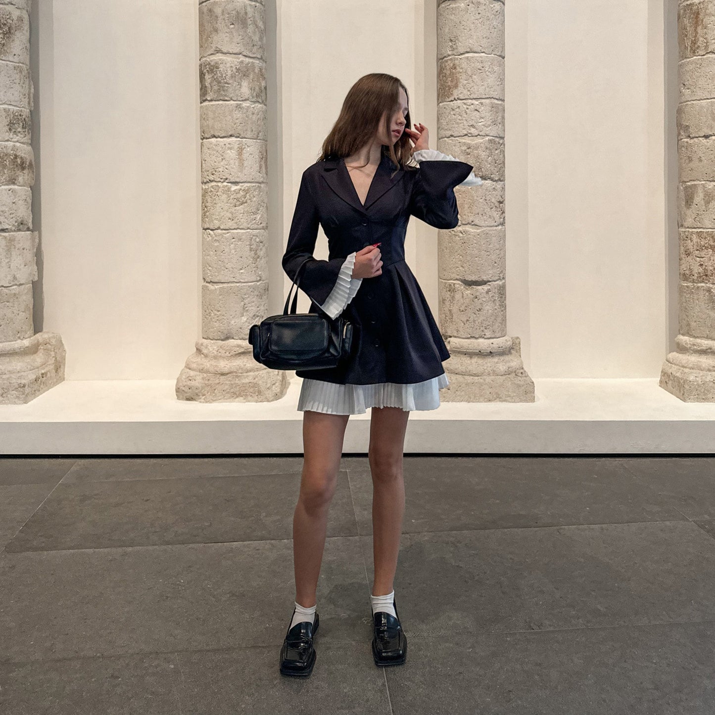 Damen Blazer-Kleid mit eleganten Falten und tailliertem Schnitt Stalluxe