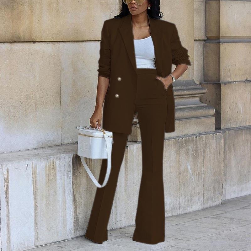 Damen Blazeranzug mit elegantem Schnitt und lässigem Flair Stalluxe