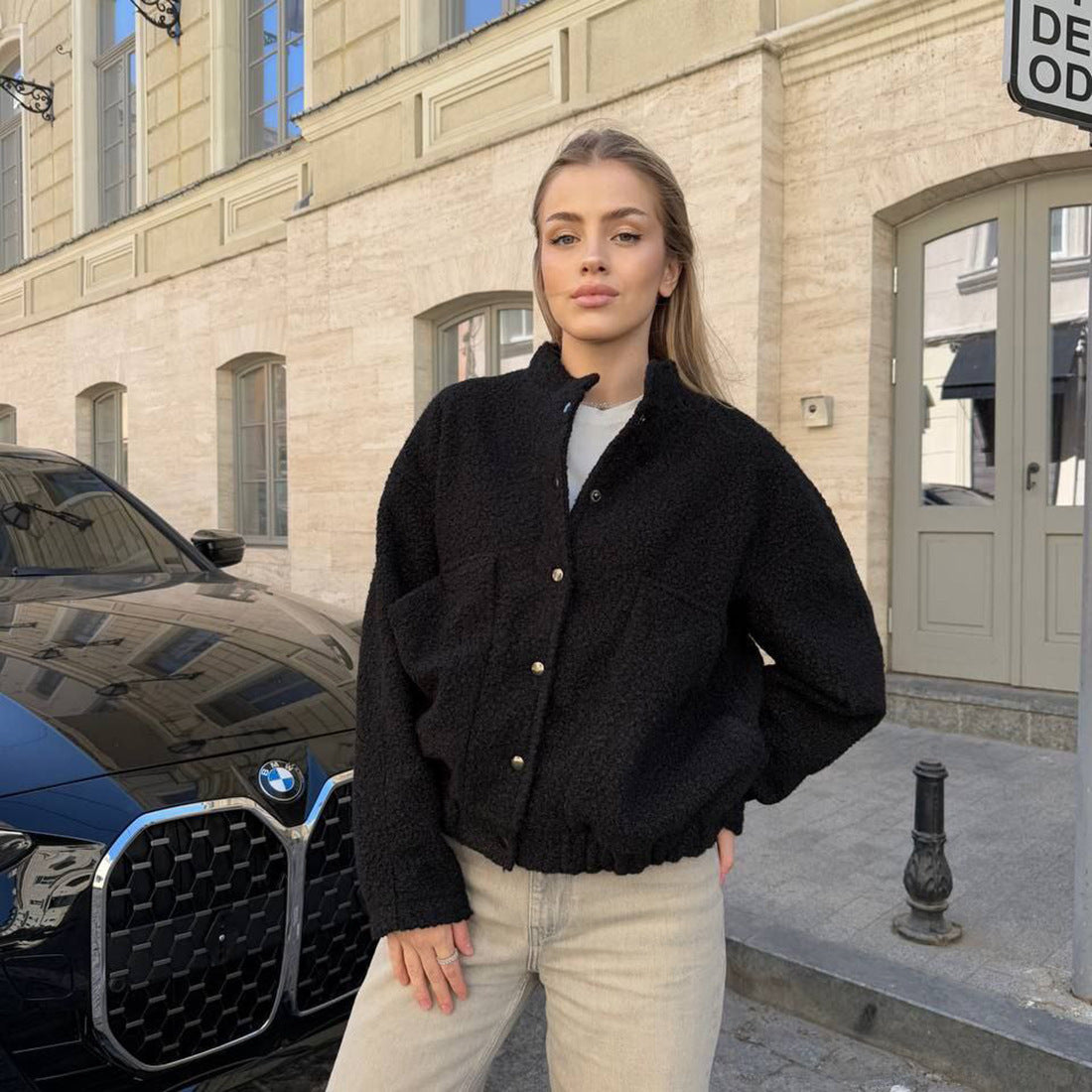 Damen Kuscheljacke mit Knopfverschluss und praktischen Taschen Stalluxe