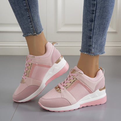 Damen Sportliche Sneakers mit atmungsaktiver Netzstruktur und modischem Metallic-Detail Stalluxe