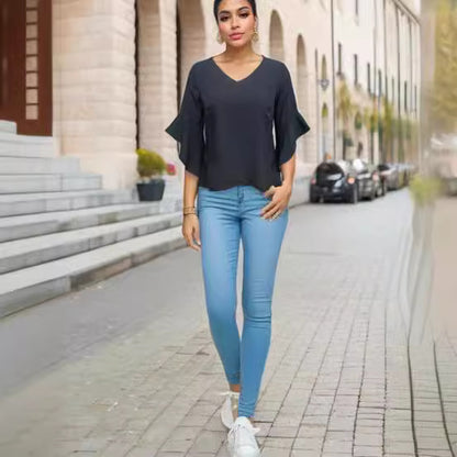 Damen Elegante Bluse mit Rüschendetails und tiefem V-Ausschnitt Stalluxe