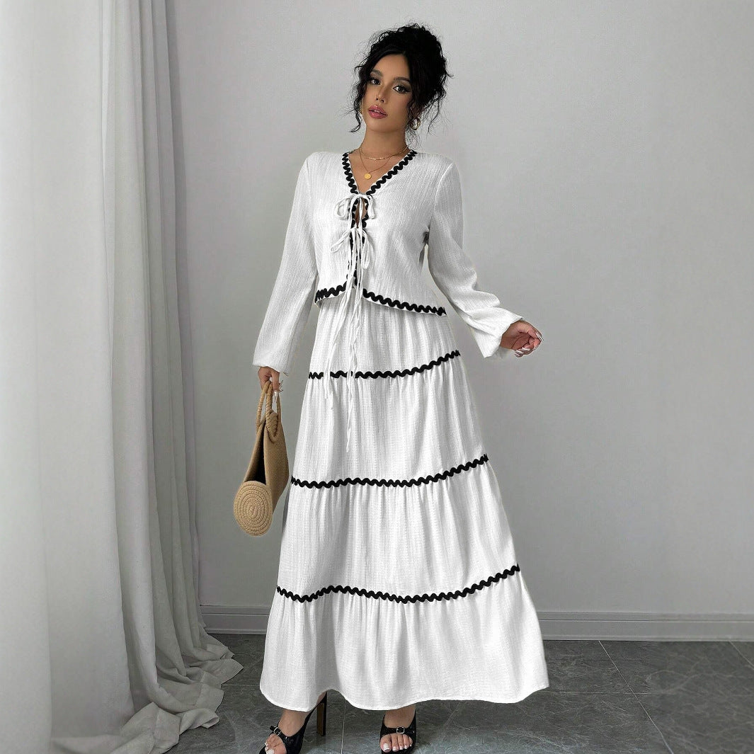 Damen Maxikleid mit eleganten Raffungen und Kontrastborte Stalluxe