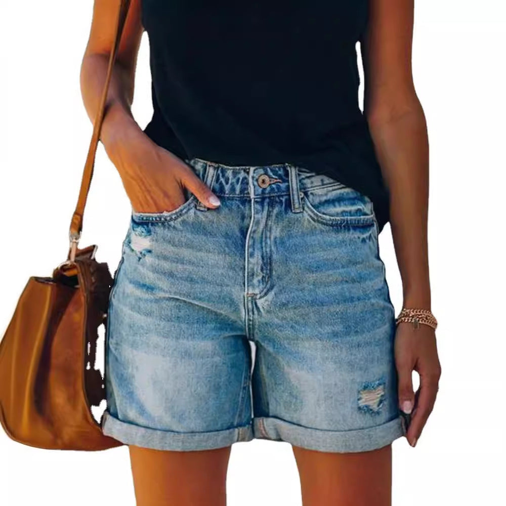 Damen Jeansshorts im lässigen Relaxed Fit mit modischen Destroyed-Details Stalluxe