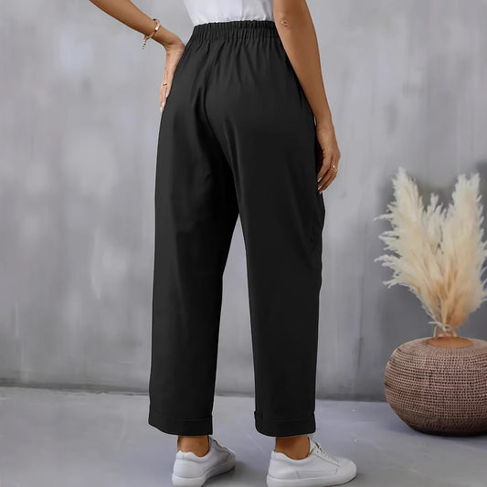 Damen stilvolle Cargo-Hose mit Knopfdetail und praktischen Taschen Stalluxe