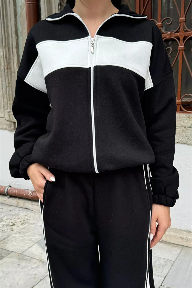 Damen sportlicher Trainingsanzug mit hochgeschlossenem Kragen und kontrastierenden Streifen Stalluxe