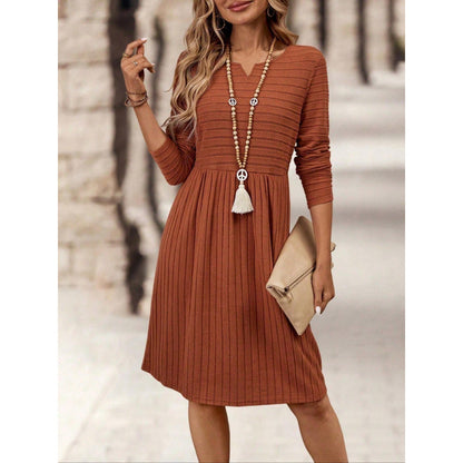 Damen Strickkleid mit V-Ausschnitt und langen Ärmeln Stalluxe