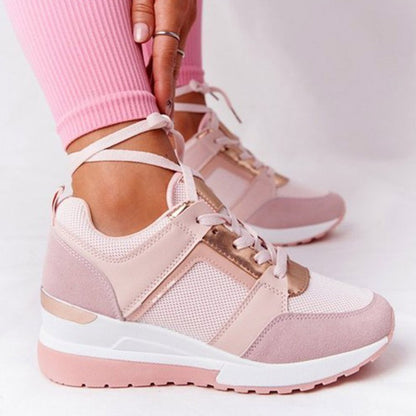 Damen Sportliche Sneakers mit atmungsaktiver Perforation und modischem Metallic-Akzent Stalluxe