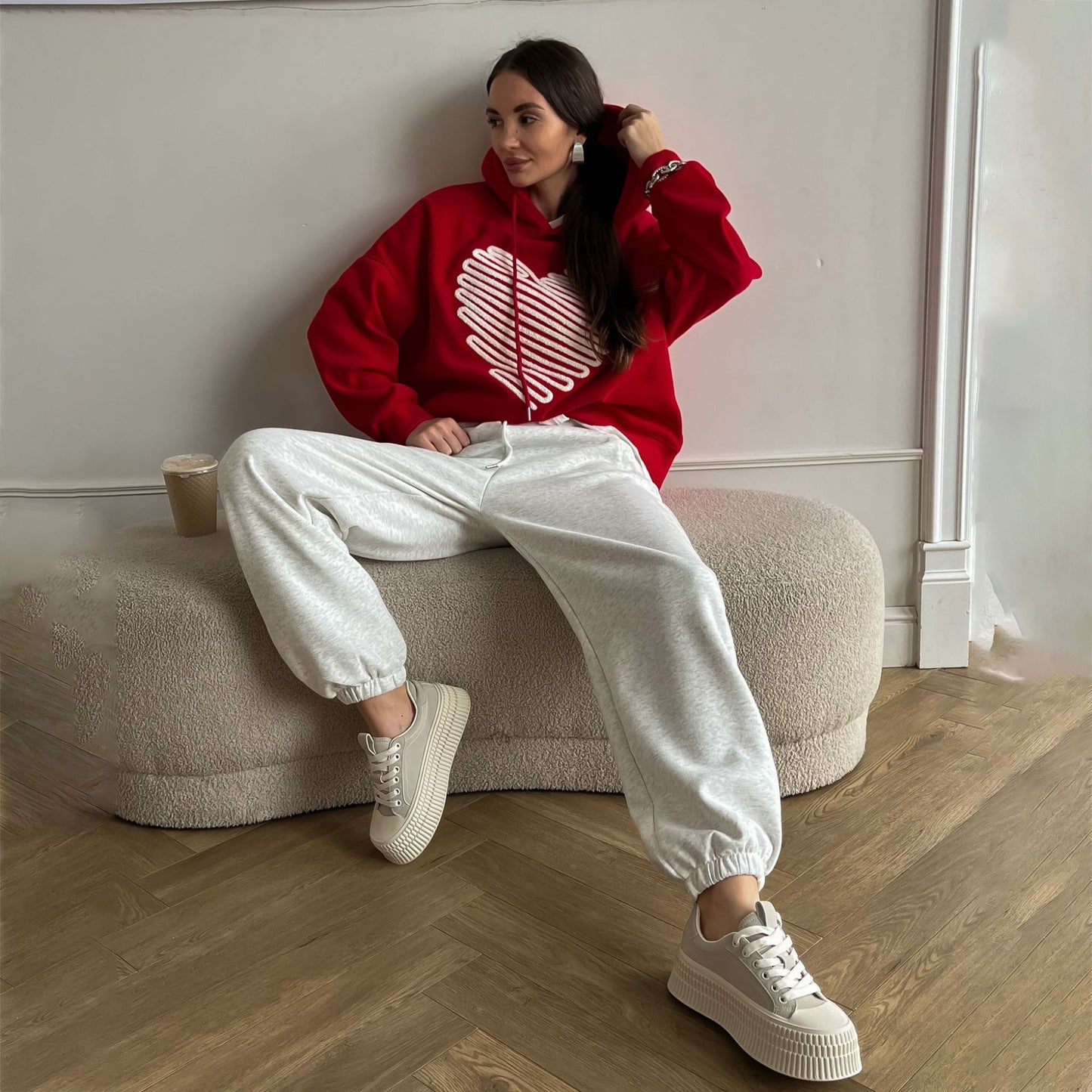 Damen Kapuzenpullover mit kreativem Herzdesign und lässigem Schnitt Stalluxe