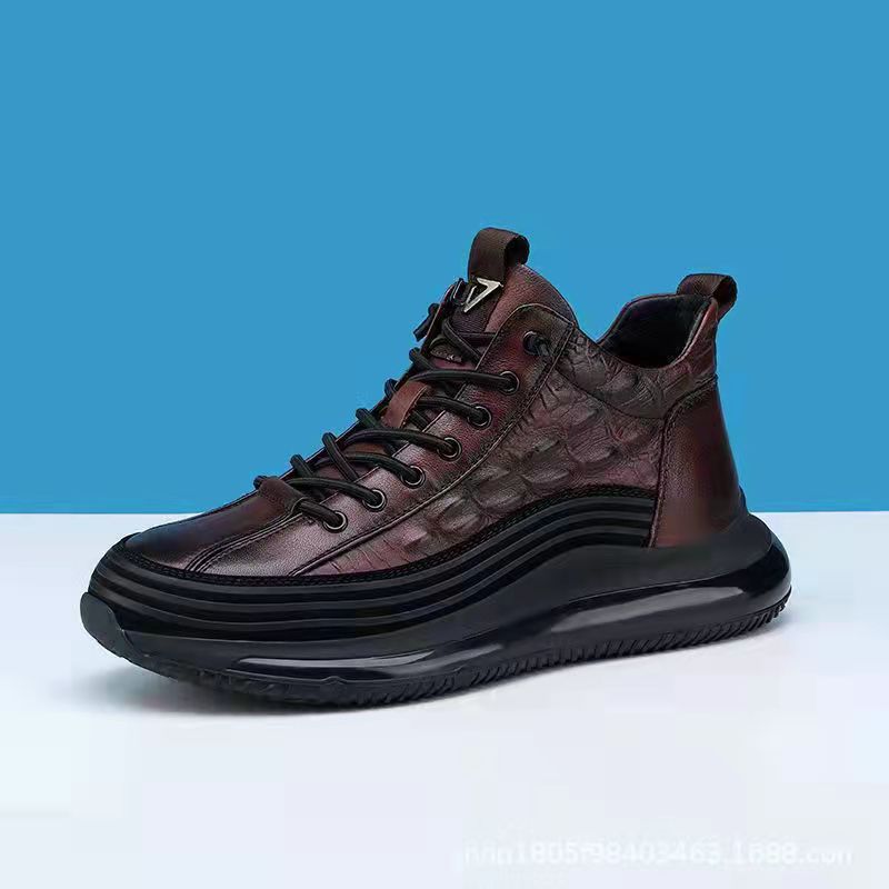 Damen Hohe Sneakers aus strukturiertem Leder mit rutschfester Sohle Stalluxe
