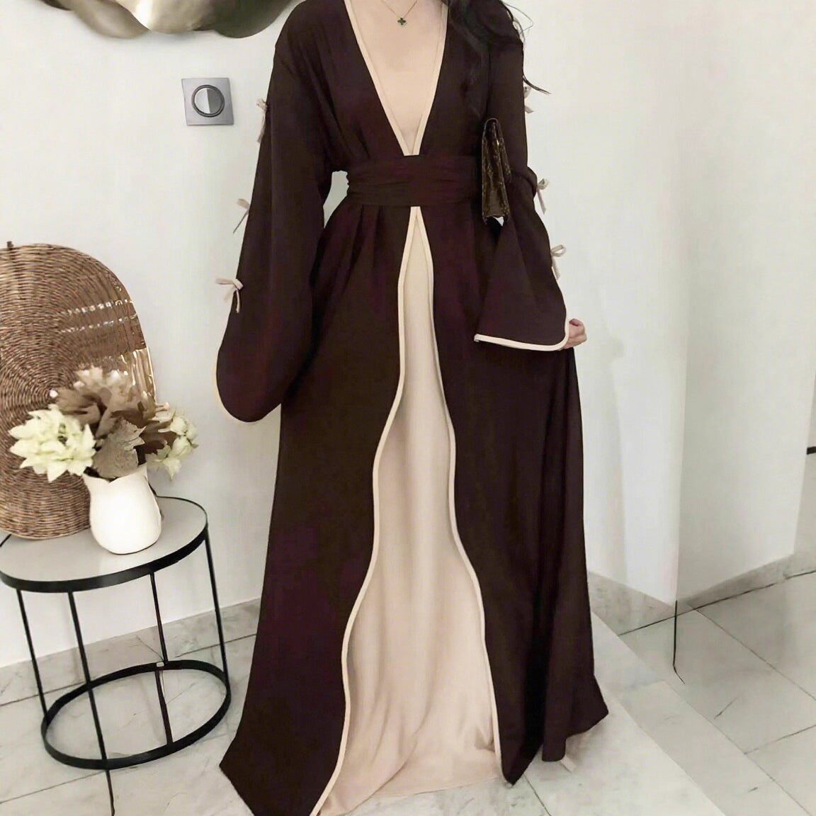 Damen Maxikleid mit eleganten Schleifendetails und fließendem Schnitt Stalluxe