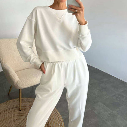 Damen entspannter Sweatanzug mit cropped Oberteil und elastischem Bund Stalluxe