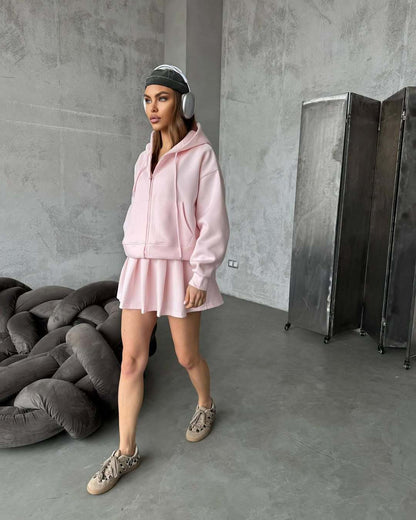 Damen Kapuzenjacke und Rock-Set mit lässigem Schnitt und praktischen Taschen Stalluxe